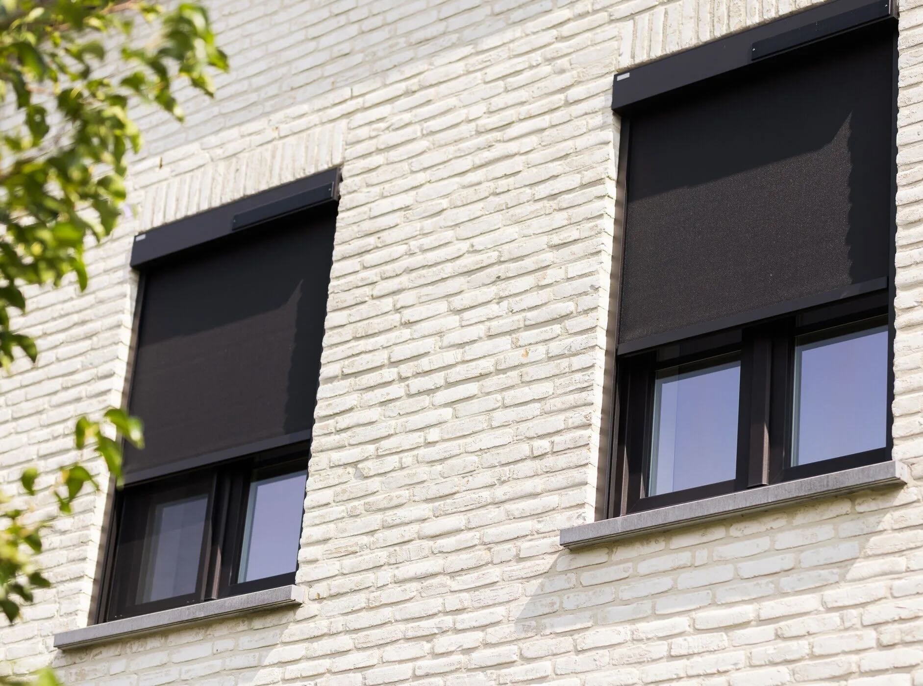 Store Enrouleur Coffre Exterieur 8 Store enrouleur coffre extérieur noir